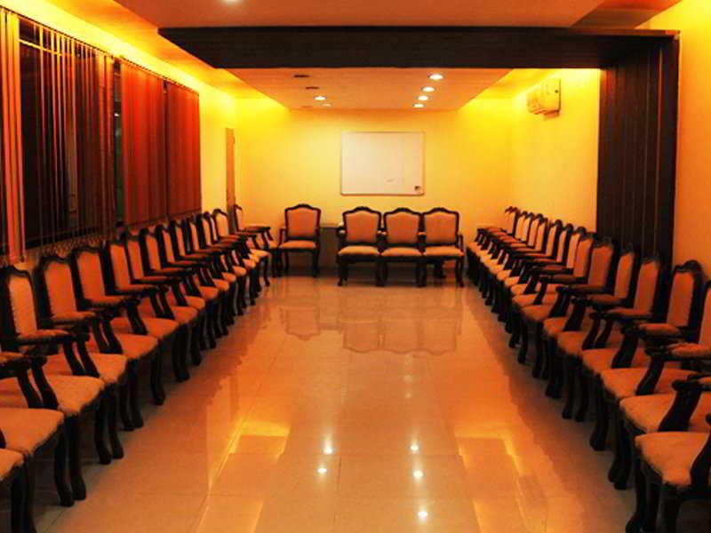 Neelkanth Paradise Ahmedabad Exterior photo
