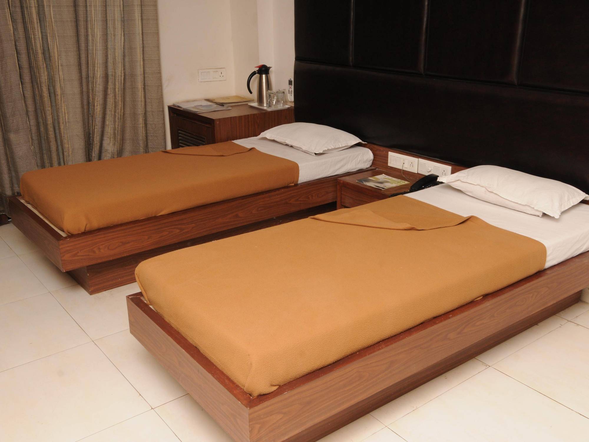 Neelkanth Paradise Ahmedabad Exterior photo